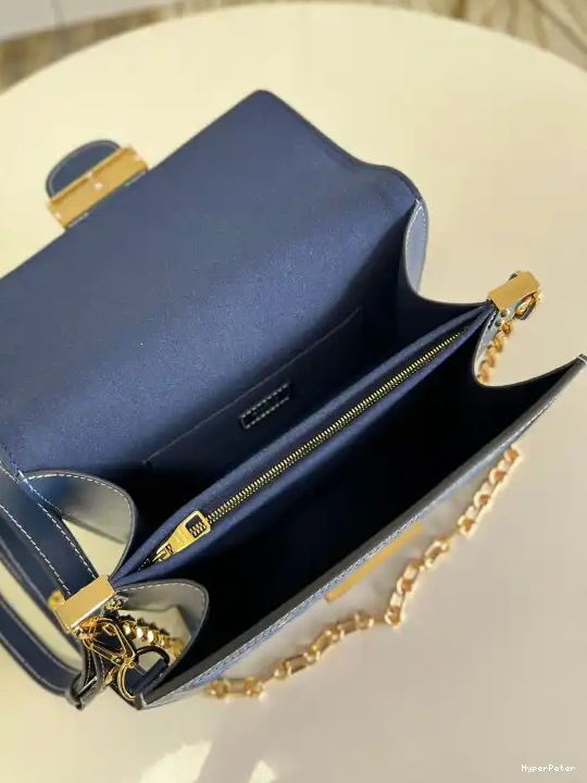 LOUIS VUITTON DAUPHINE MM 0517